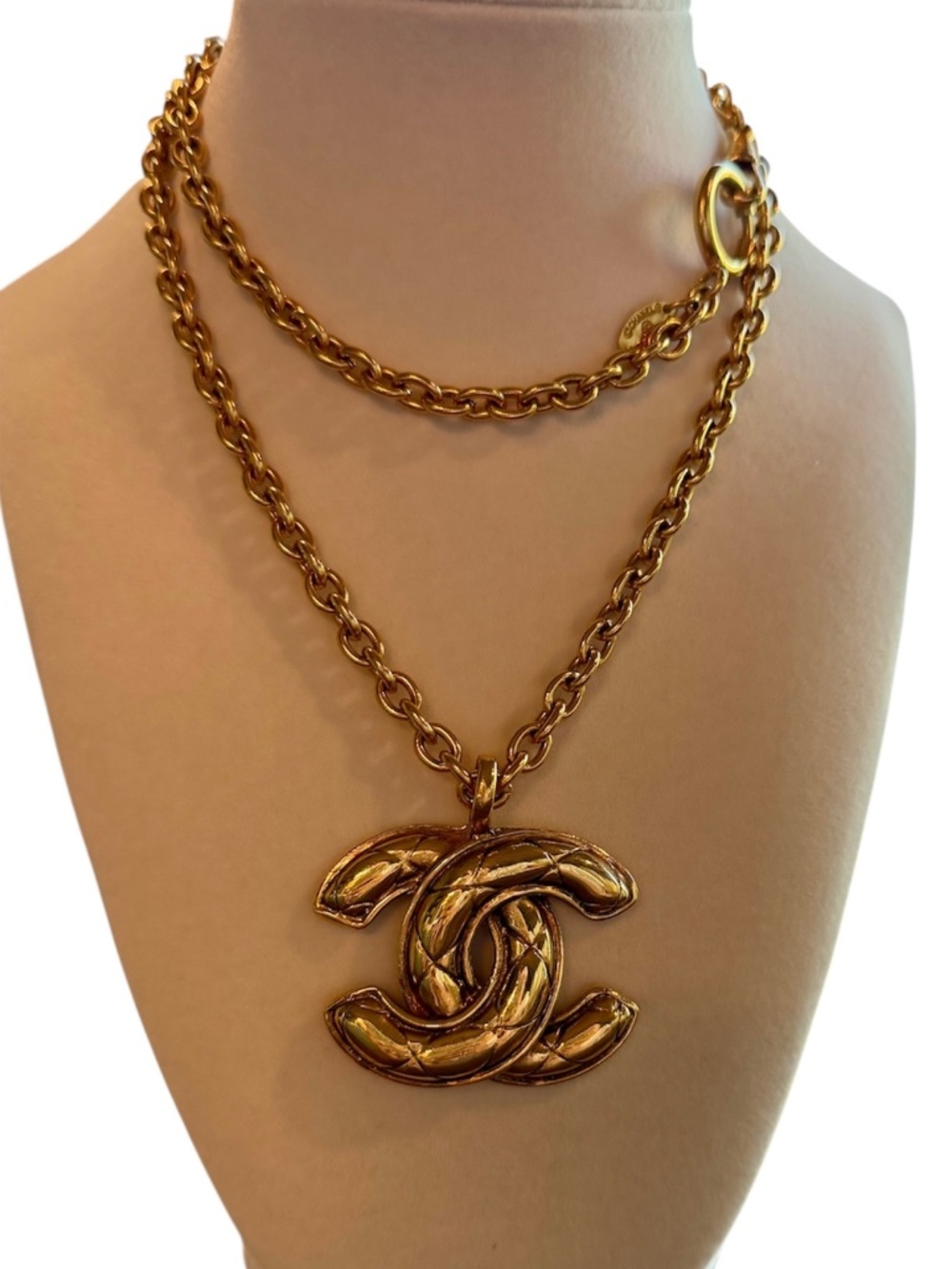 Chanel Vintage CC Quilted Pendant Necklace